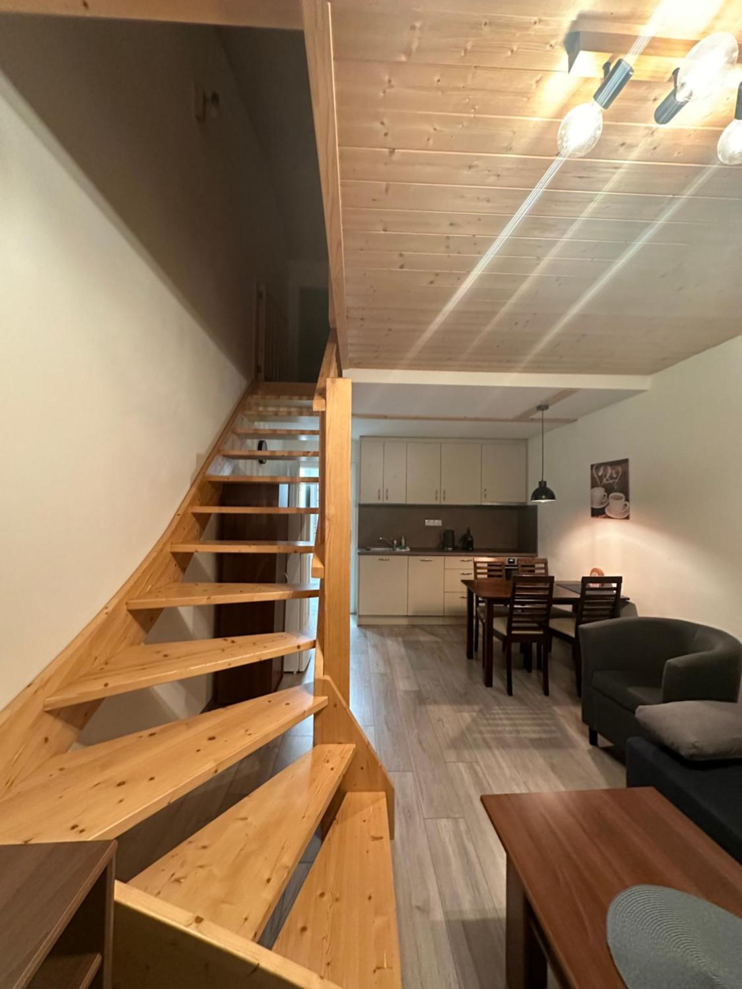 Apartament Rodinne Mezonety Na Lipne